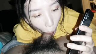 Gái mê bú cu bự