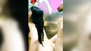 Mang em học sinh chịch public trước cửa thang máy tìm kích thích