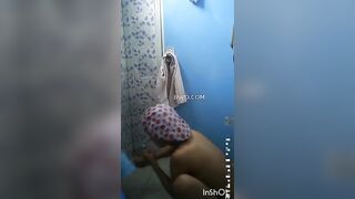 siêu phẩm quay lén mấy em bé loli non tơ đi tắm cực cuốn - phần 11