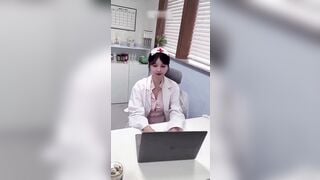 Đi khám mà gặp ngay cô y tá dâm mặc đồ gợi cảm phô dâm trc mặt đành để e vắt tinh
