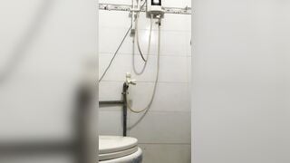 tắm cùng em p2