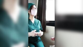 Đi kiểm tra tinh trùng, gạ địt luôn em y tá dâm đãng
