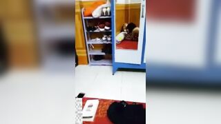 Clip Sex Cứ im lặng em hưởng thụ