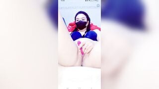 Live thủ dâm ướt hết bím