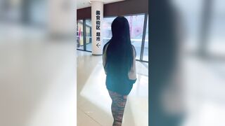 E HS Loli mình dây, Lon ko lông, mặc Đồng Phục Public, Khoe Vú Lồn Nơi công cộng
