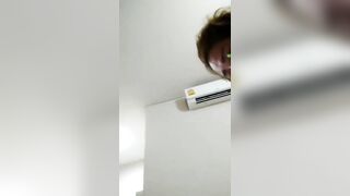Mbbg vú khủng lồn múp thủ dâm bằng dưa chuột dâm đãng kích thích