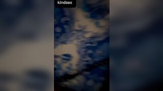 Doggy xuất lên mông chị hàng xóm