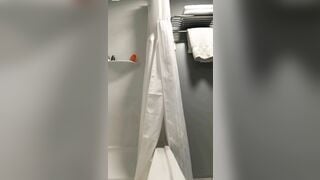 Vợ ở nhà nứng lồn lấy cu giả thủ dâm