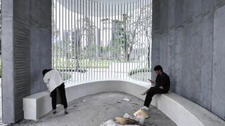 Khoe lồn trước mặt người lạ