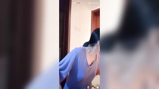 Streamer Tiktok, Ko mặc Áo Vú Live Ko mặc quần lót Nứng vcl