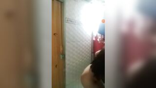 Gạ bé 16 tuổi show hàng, mới lớn mà hàng họ được phết - phần 1