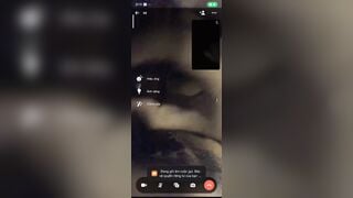 bé ny lồn non bảo nhét mía vào lồn cũng làm cho xem