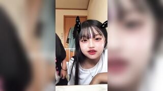 sinh viên nhật bản thủ dâm bán quạt