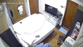 xem cam phòng ngủ chị hàng xóm vú to nhìn chị chỉ muốn địt - phần 1