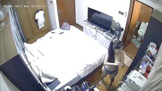 xem cam phòng ngủ chị hàng xóm vú to nhìn chị chỉ muốn địt - phần 3