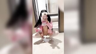Teen loly thích public và gạ chịch người lạ