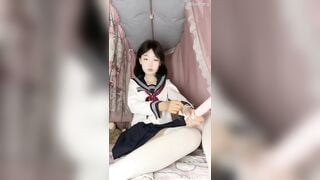 Em học sinh mỗi tối đi ngủ phải thủ dâm ngủ mới ngon