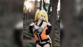 gái xinh cosplay lộ hàng cực kích thích
