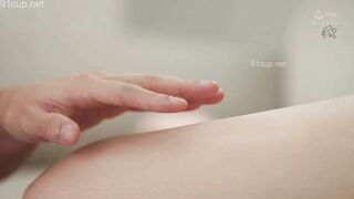 Thằng e trai khốn nạn cứ tranh thủ lúc chị họ ngủ là lén lút bú lồn r đụ tê bím chị