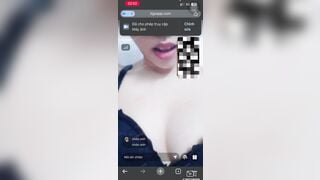 Em gái hồng hào móc bướm, show hàng P2