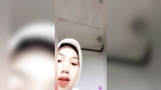 Gái dâm thủ dâm bằng trai nước thủ dâm rên la kích thích
