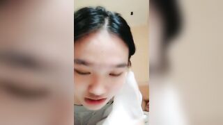 Dẫn con bsnj về phòng cho nó địt nhau với người yêu mình