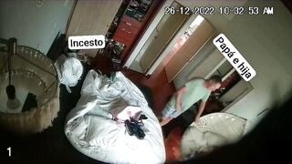 Hack cam cha dượng số hưởng được chịch cả mẹ lẫn con P1