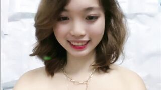 Tự quay