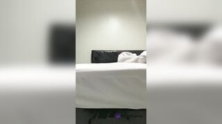 BAY LẮC XẢ ĐỒ VỚI BÉ DÂN TỘC MỚI LÊN TP THAM VỌNG MUẤN ĐC ĐỔI ĐỜI