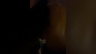 Vứ mở cửa bị bạn thân doggy không kịp đóng cửa