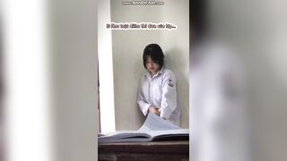 Còn mặc đồng phục mà cưỡi lút cán nguyên con cặc của thầy lun