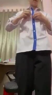 Đi học về là quay video thủ dâm
