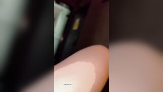 Dâm nữ bím k lông cực dâm nằm banh háng cho trai đụ như máy khâu vào lồn sướng rên #1