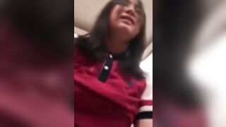 Em học sinh áo đỏ rên nứng vl