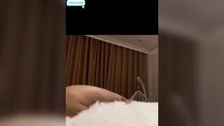 Vừa cưỡi ngựa vì bị xoa hai đầu ti vú làm bồ rên siêu dâm