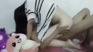 Hảo Bạn Thân Quay Lại Clip Địt Nhau Giúp Bạn Mình