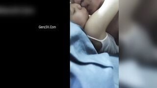 Dắt Em Người Yêu Về Trọ Địt Lồn Đẹp Múp Chịch Sướng VL