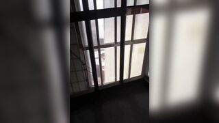 Quay lén phòng em gái đang chịch với người yêu