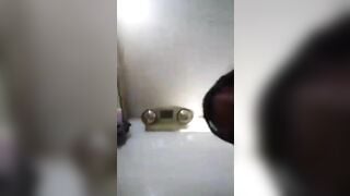 Mới l.ớ.p 8 đã biết chat sex rồi