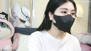 Livestream show hàng thủ dâm Anna gấu 5