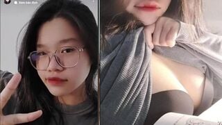 Clip Sex Em Ngọc (Eheh) Đang Học Bài Mà Tự Nhiên Nứng Quá
