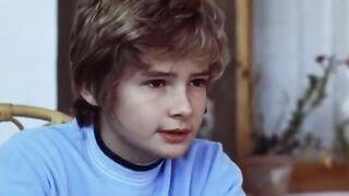 La tua presenza nuda! 1972 / what the peeper saw / night porn / eng+(eng sub)