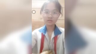 Học sinh giờ nứng sớm quá