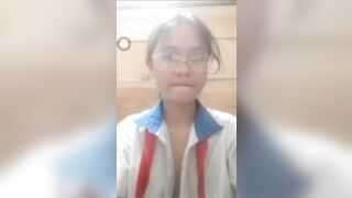 Học sinh giờ nứng sớm quá