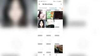 Quay lén con bạn thân trong lớp học