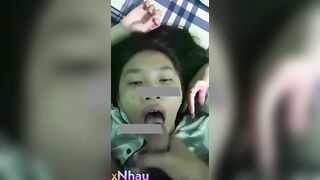 Kim Quyên 2k4 bú cu bạn trai