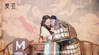 cô gái tây vực dâm ô