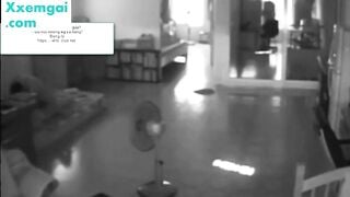 Văn Mai Hương Đụ với bạn trai tại nhà 2