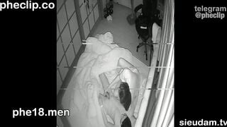 Hack Camera Con Vợ 10 Điểm Nhưng Thằng Chồng Hơi Yếu Sex Mới