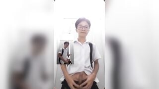 Mấy đứa học sinh to vãi